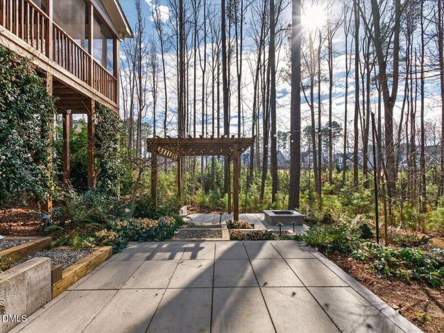 2117 Bee Cave Court, Apex, NC 27539