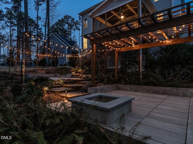 2117 Bee Cave Court, Apex, NC 27539