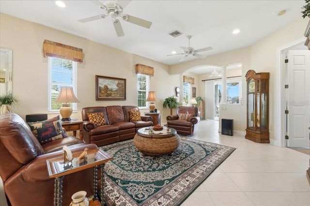 451 MOTORCOACH DRIVE S, Polk City, FL 33868