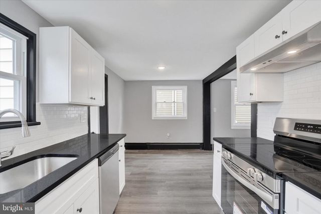 59 MAIN ST #306, Yorkana, PA 17402