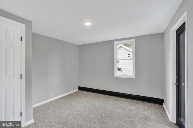 59 MAIN ST #306, Yorkana, PA 17402