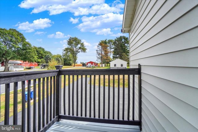 59 MAIN ST #306, Yorkana, PA 17402