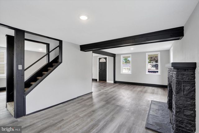 59 MAIN ST #306, Yorkana, PA 17402