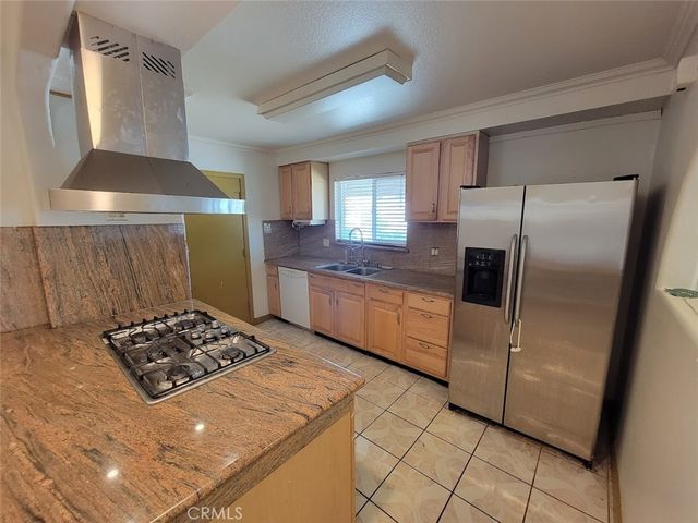 2640 E Coolidge, Orange, CA 92867