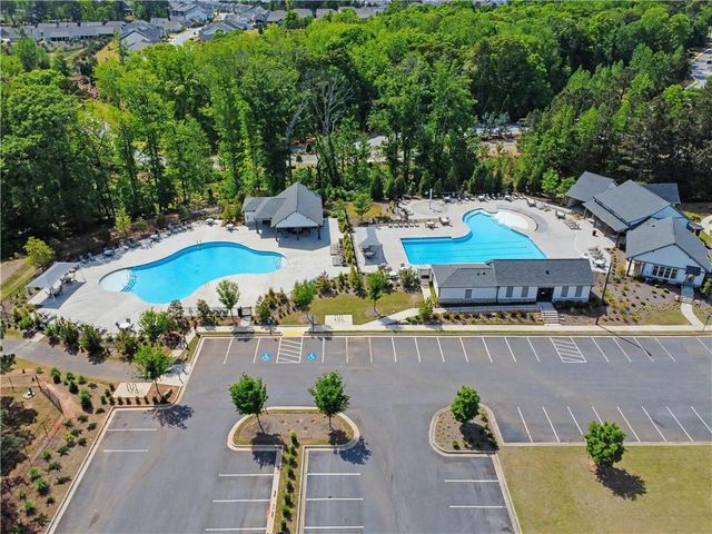 353 Moosehead Trail, Hoschton, GA 30548
