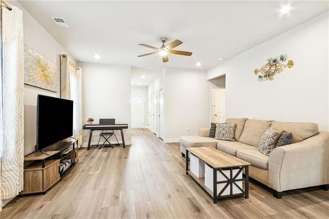 353 Moosehead Trail, Hoschton, GA 30548