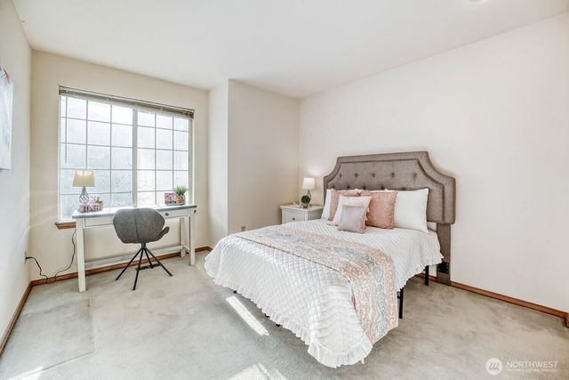 7924 129th Place SE, Newcastle, WA 98056