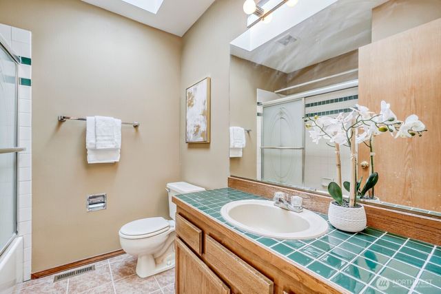 7924 129th Place SE, Newcastle, WA 98056