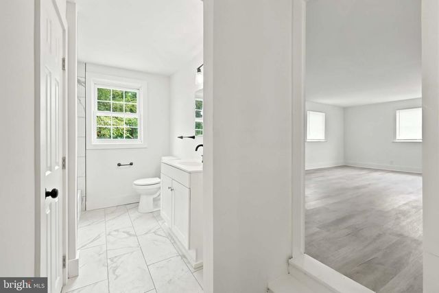 471 ELMWOOD RD, North Marlton, NJ 08053