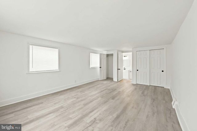 471 ELMWOOD RD, North Marlton, NJ 08053
