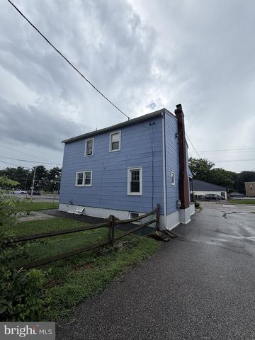 3 BOXWOOD RD, Wilmington, DE 19804