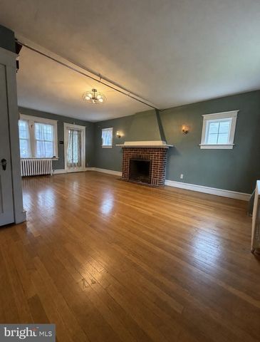 3 BOXWOOD RD, Wilmington, DE 19804