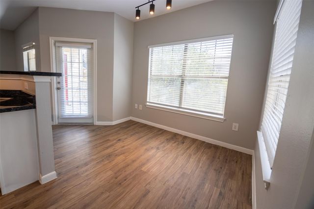 2320 Gracy Farms LN 322, Austin, TX 78758