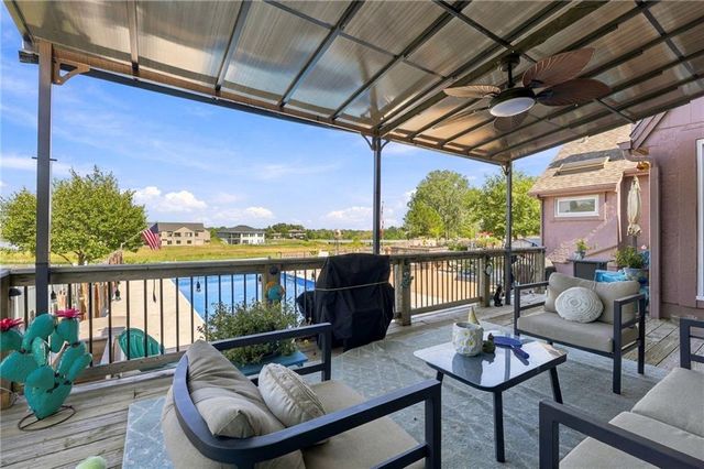 304 SW Green Teal Street, Lee's Summit, MO 64082