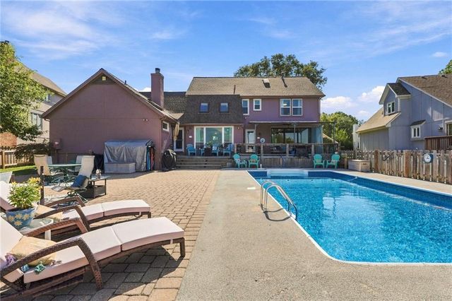 304 SW Green Teal Street, Lee's Summit, MO 64082
