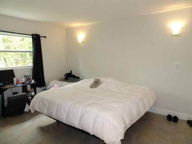 213 SE 3rd Avenue 2a, Boynton Beach, FL 33435