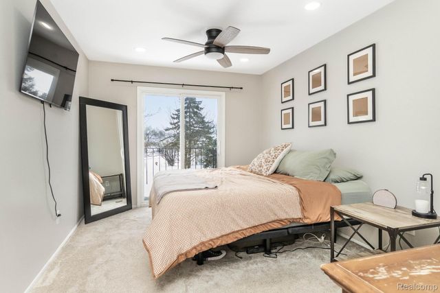 23493 Stonehenge Boulevard, Novi, MI 48375