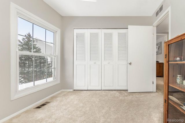 23493 Stonehenge Boulevard, Novi, MI 48375