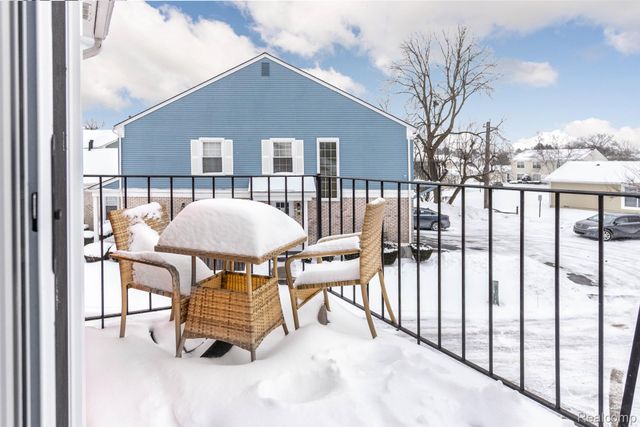 23493 Stonehenge Boulevard, Novi, MI 48375