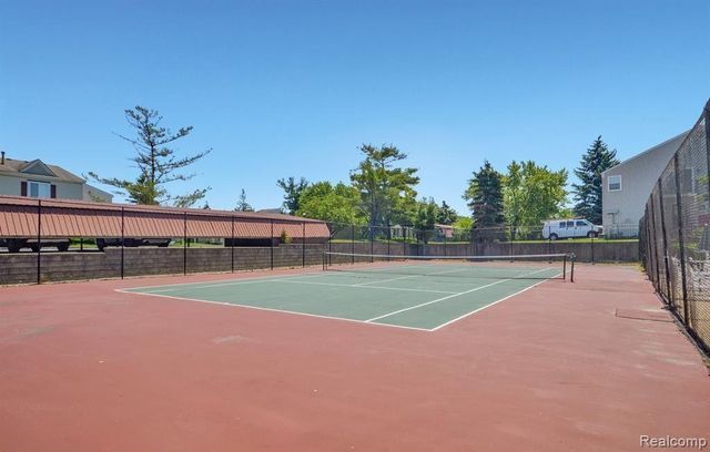 23493 Stonehenge Boulevard, Novi, MI 48375