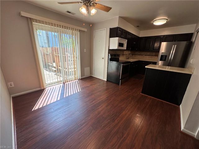 2143 Kimball CIR, Virginia Beach, VA 23455