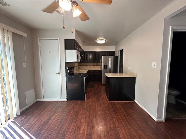 2143 Kimball CIR, Virginia Beach, VA 23455
