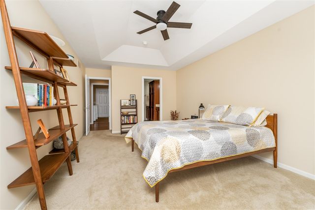 1304 Tanager Lane, Kalamazoo, MI 49009