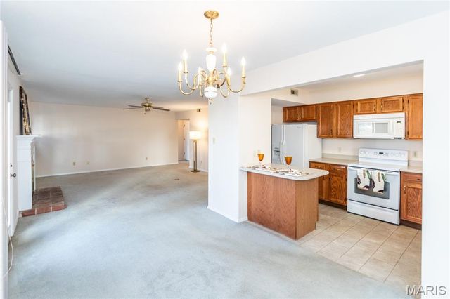 4343 Colony Gardens Drive, Mehlville, MO 63125