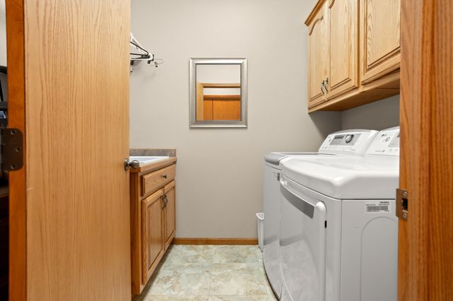 4443 3rd Street S, Moorhead, MN 56560