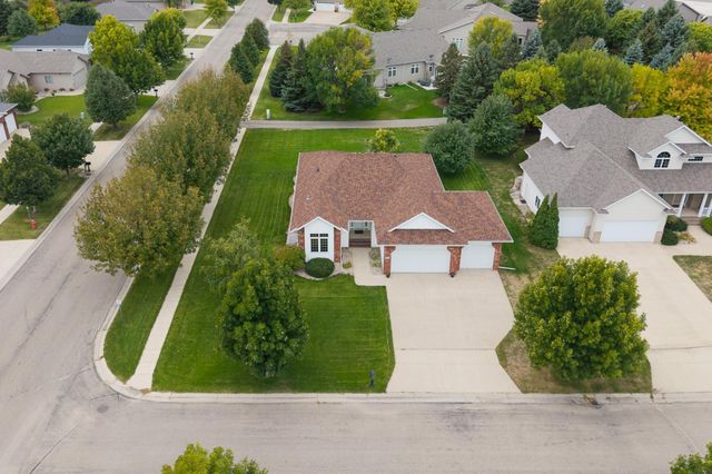 4443 3rd Street S, Moorhead, MN 56560
