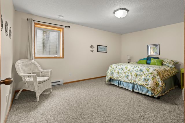 4443 3rd Street S, Moorhead, MN 56560