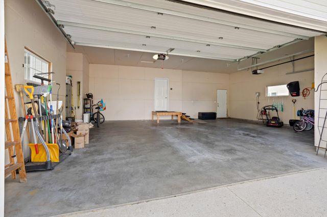 4443 3rd Street S, Moorhead, MN 56560