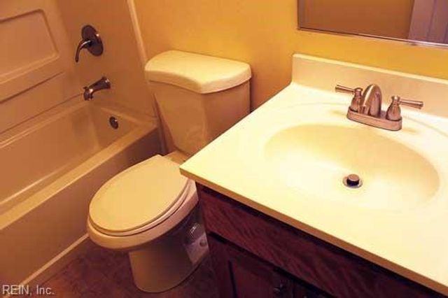427 W 30th ST B, Norfolk, VA 23508