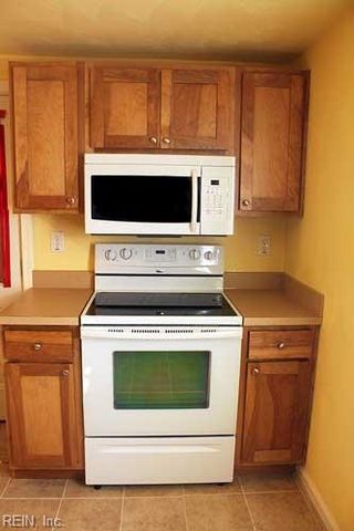 427 W 30th ST B, Norfolk, VA 23508