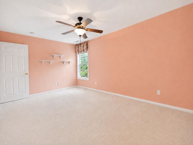 37 Covington Drive, Valparaiso, IN 46385