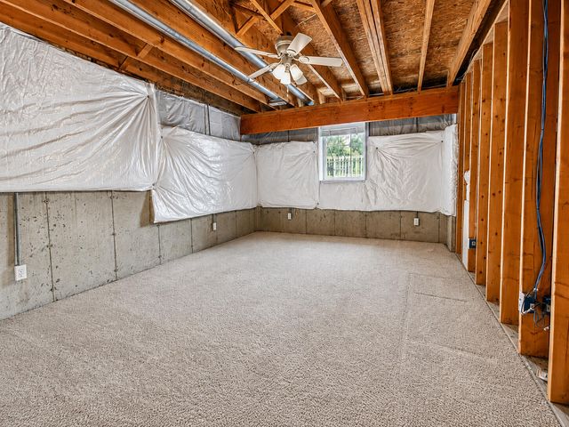 37 Covington Drive, Valparaiso, IN 46385