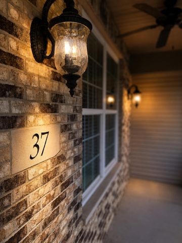 37 Covington Drive, Valparaiso, IN 46385