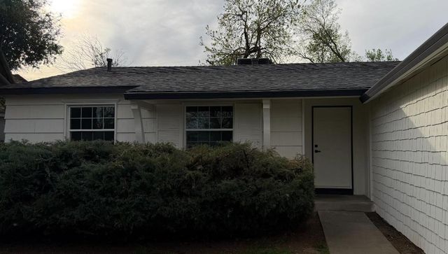 2032 Farnsworth Way, Rancho Cordova, CA 95670