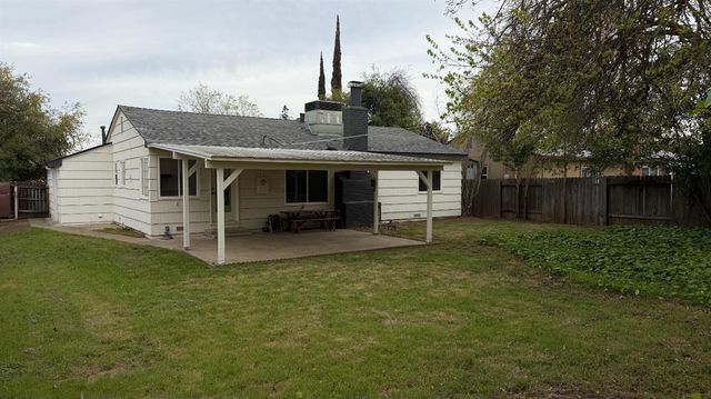 2032 Farnsworth Way, Rancho Cordova, CA 95670