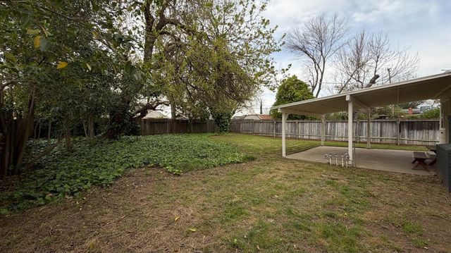 2032 Farnsworth Way, Rancho Cordova, CA 95670