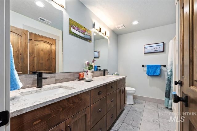 3859 E Vadonia Lane, Meridian, ID 83642