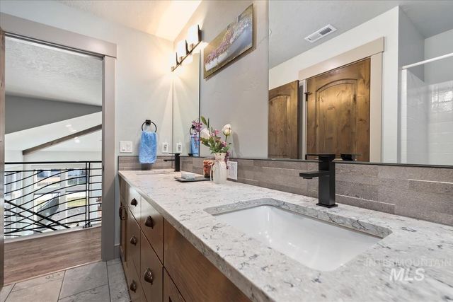 3859 E Vadonia Lane, Meridian, ID 83642