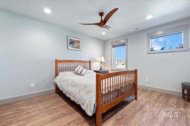 3859 E Vadonia Lane, Meridian, ID 83642