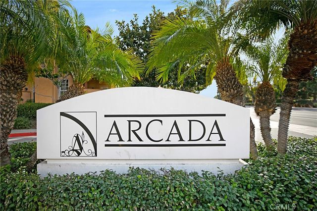 2744 Monza, Tustin, CA 92782