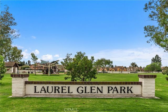 2744 Monza, Tustin, CA 92782