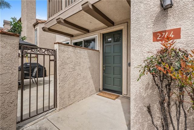 2744 Monza, Tustin, CA 92782