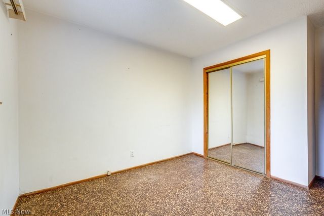 684 Sherwood Drive, Aurora, OH 44202