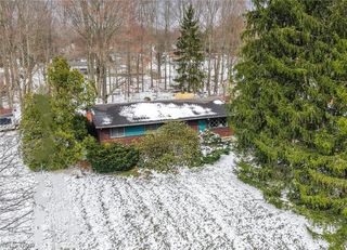 684 Sherwood Drive, Aurora, OH 44202