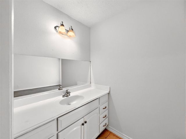 1012 Fieldwood DR A, Austin, TX 78758