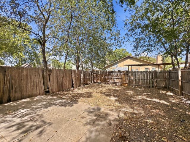 1012 Fieldwood DR A, Austin, TX 78758